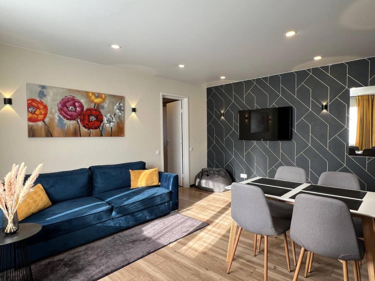 Fashion Apartment *